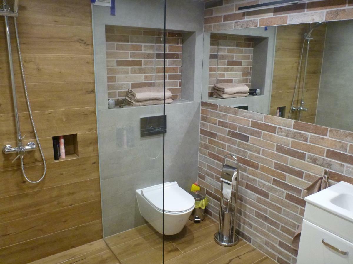 Apartament Na Brodatego Vratislav Exteriér fotografie
